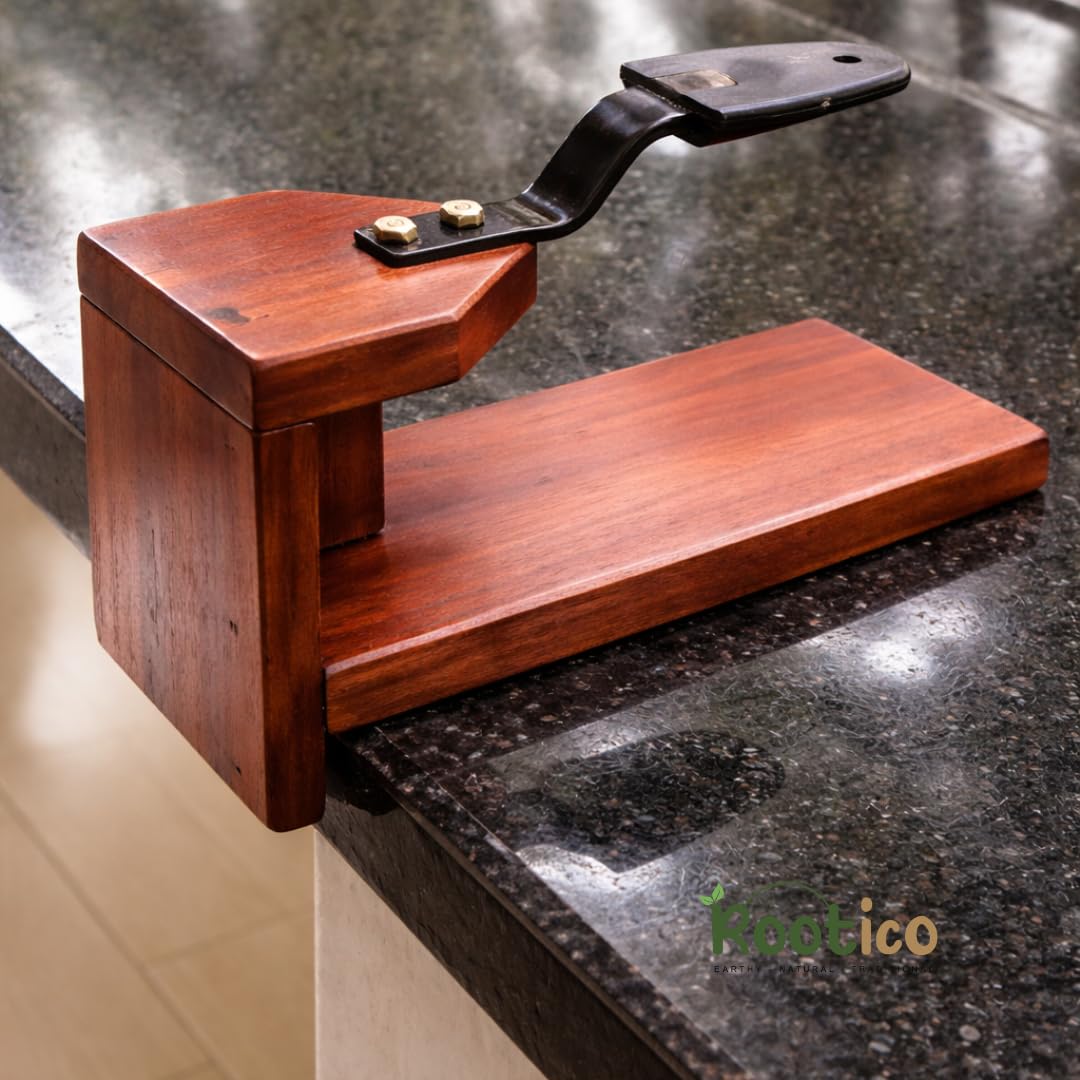 Traditional Polished Wooden Coconut Scraper | Table-Top Chirava Grater | Thengai Thuruvi Manual Coconut Grater with Stainless Steel Blade | Heavy Duty Kitchen Tool for Fresh Coconut Scraping – 28 cm