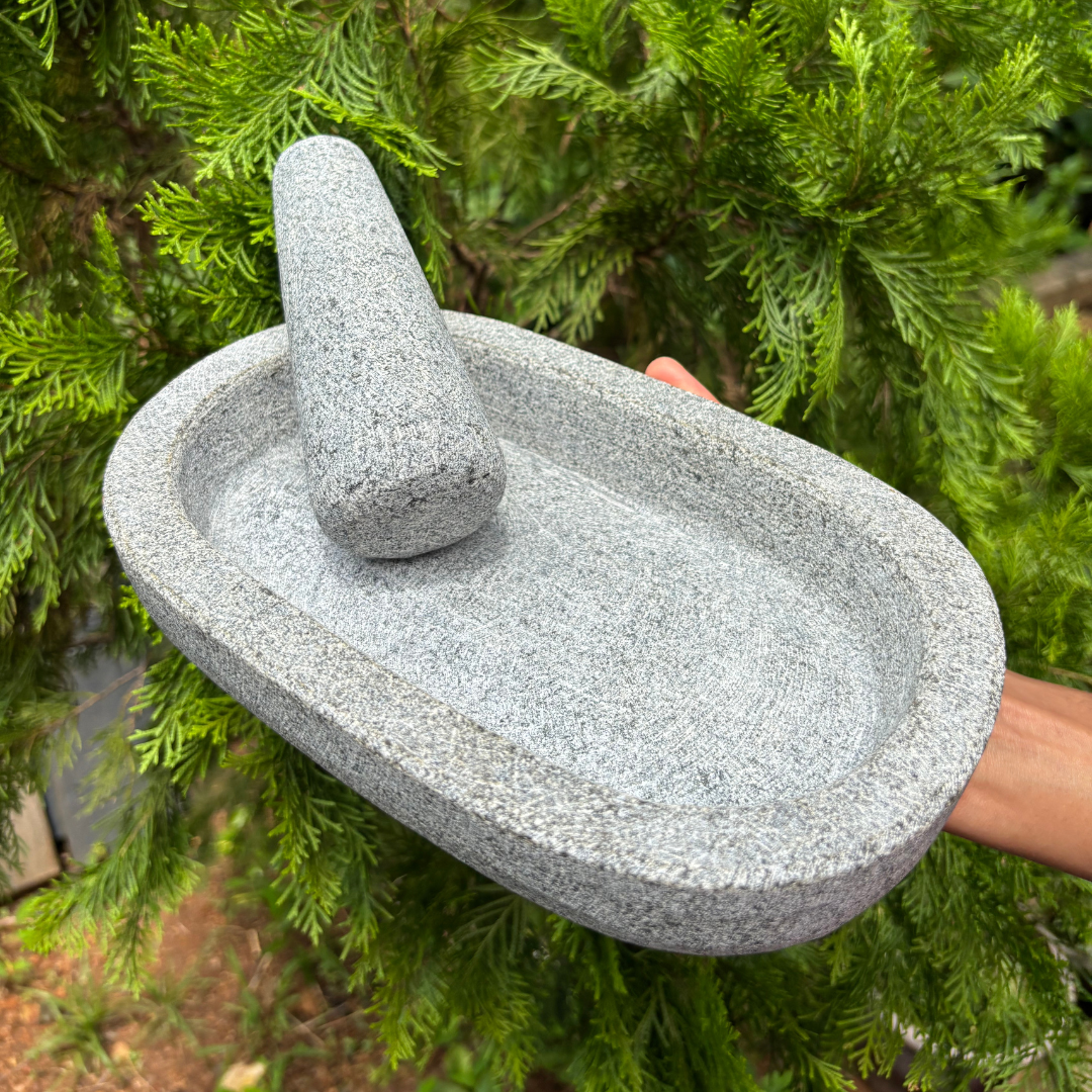 9-Inch Kalvam Stone Grinder for Spices & Herbs – Traditional Ammi Kutty, Khalbatta, Kharal – Natural Mortar and Pestle Stoneware Masher for Kitchen Use
